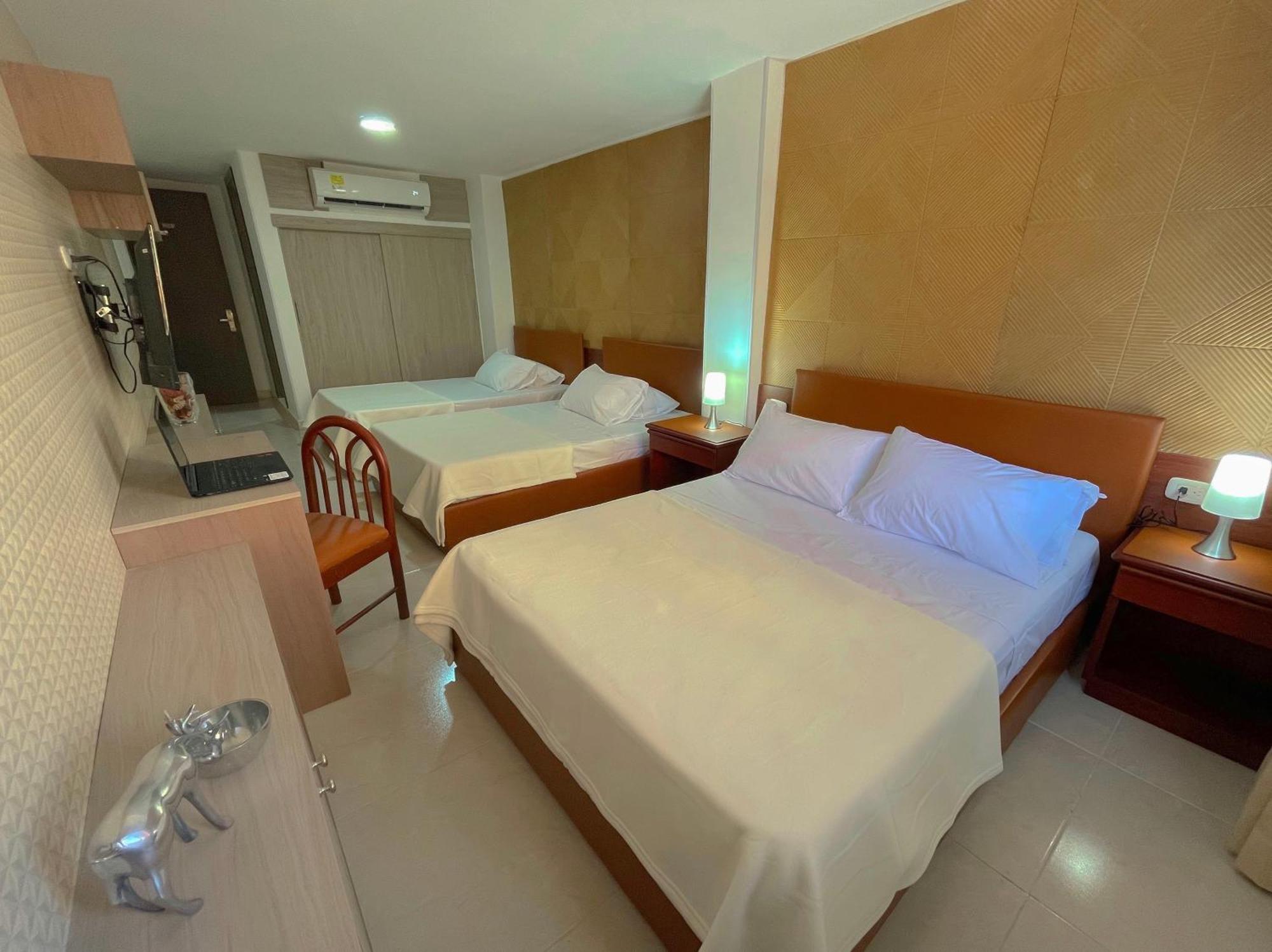 Hotel Prado 72 Inn Barranquilla  Exteriör bild