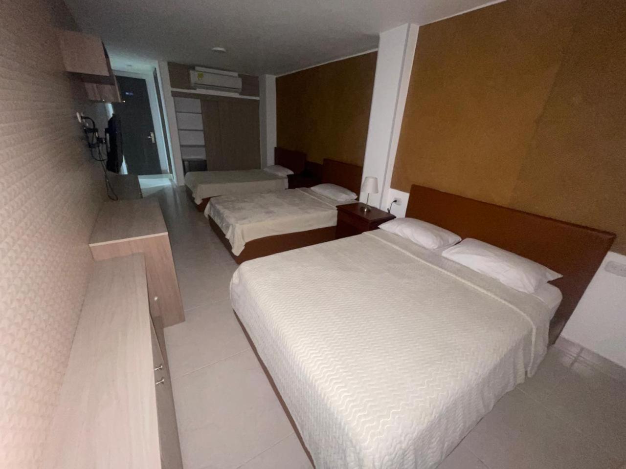 Hotel Prado 72 Inn Barranquilla  Exteriör bild