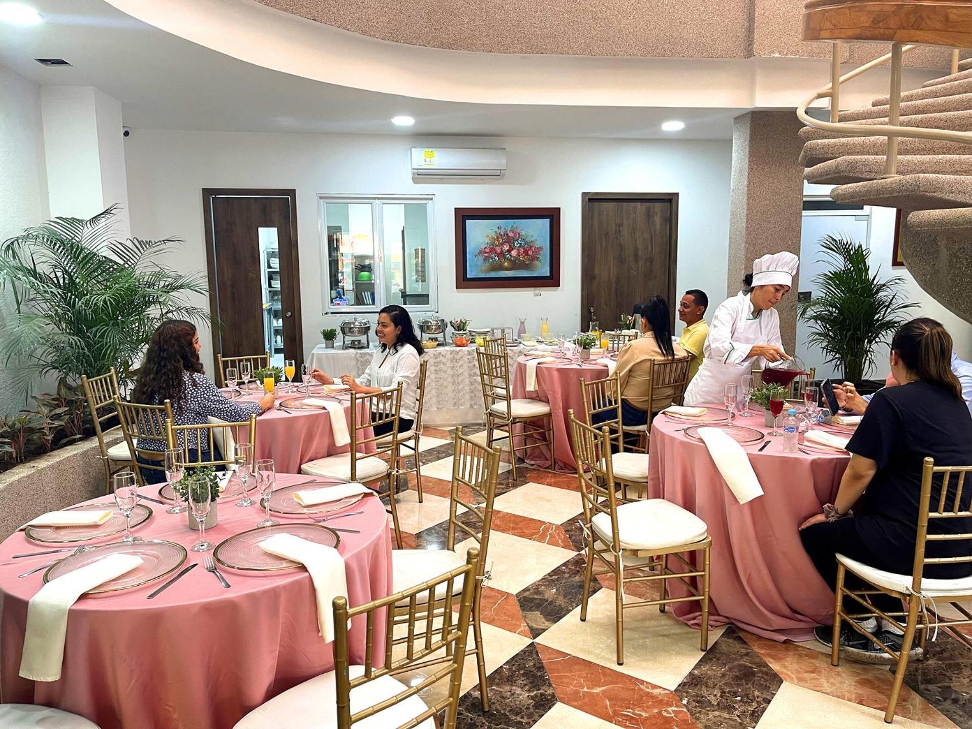 Hotel Prado 72 Inn Barranquilla  Exteriör bild